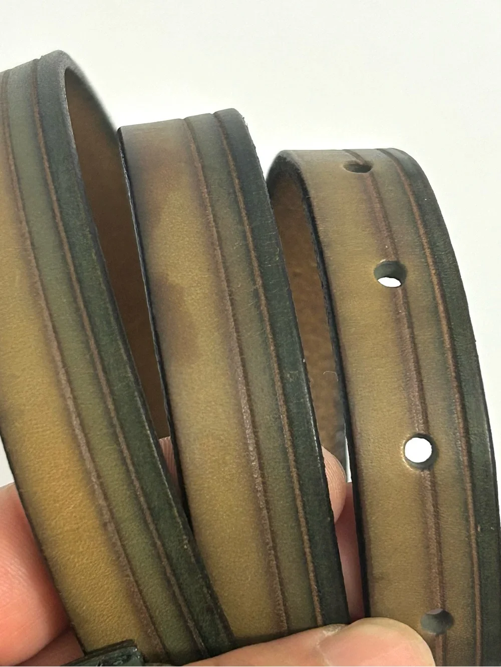 Fossil Leather Belt in Green - women’s Belt size L